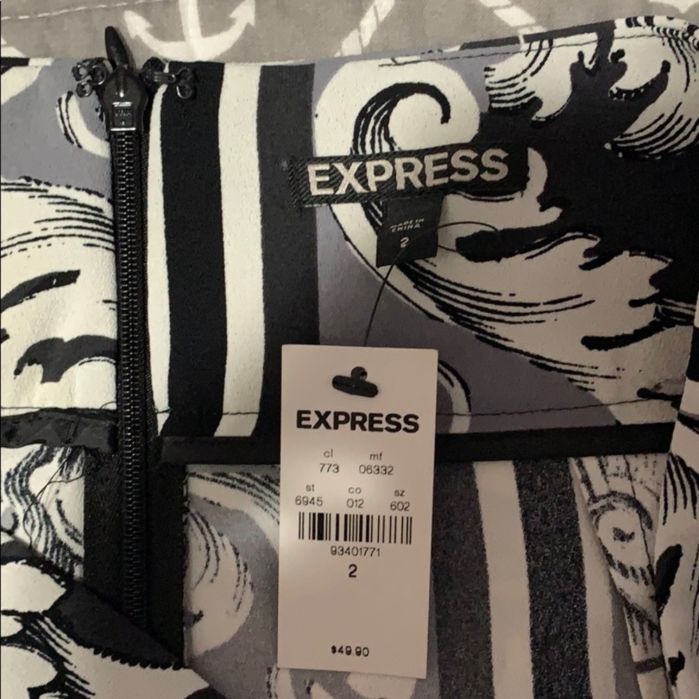 Express skort - Picture 3 of 3